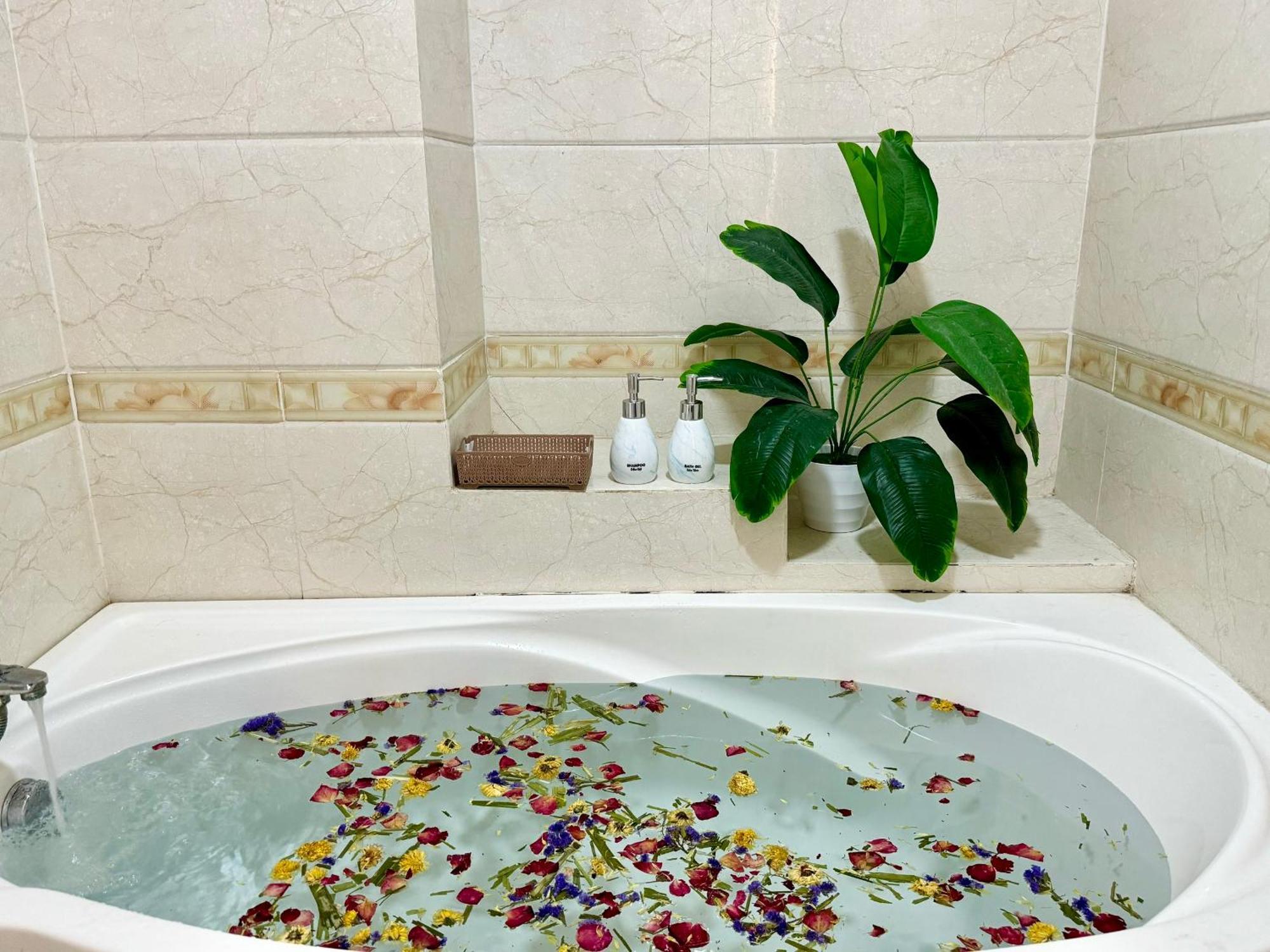 Anh Thien Sai Gon Central Hotel - District 1 Ho Chi Minh-byen Eksteriør bilde